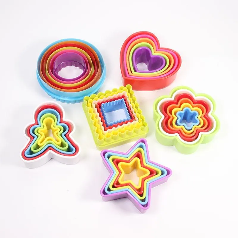 Cute Multistyle Eco-Friendly Plastic Cookie Cutters Set