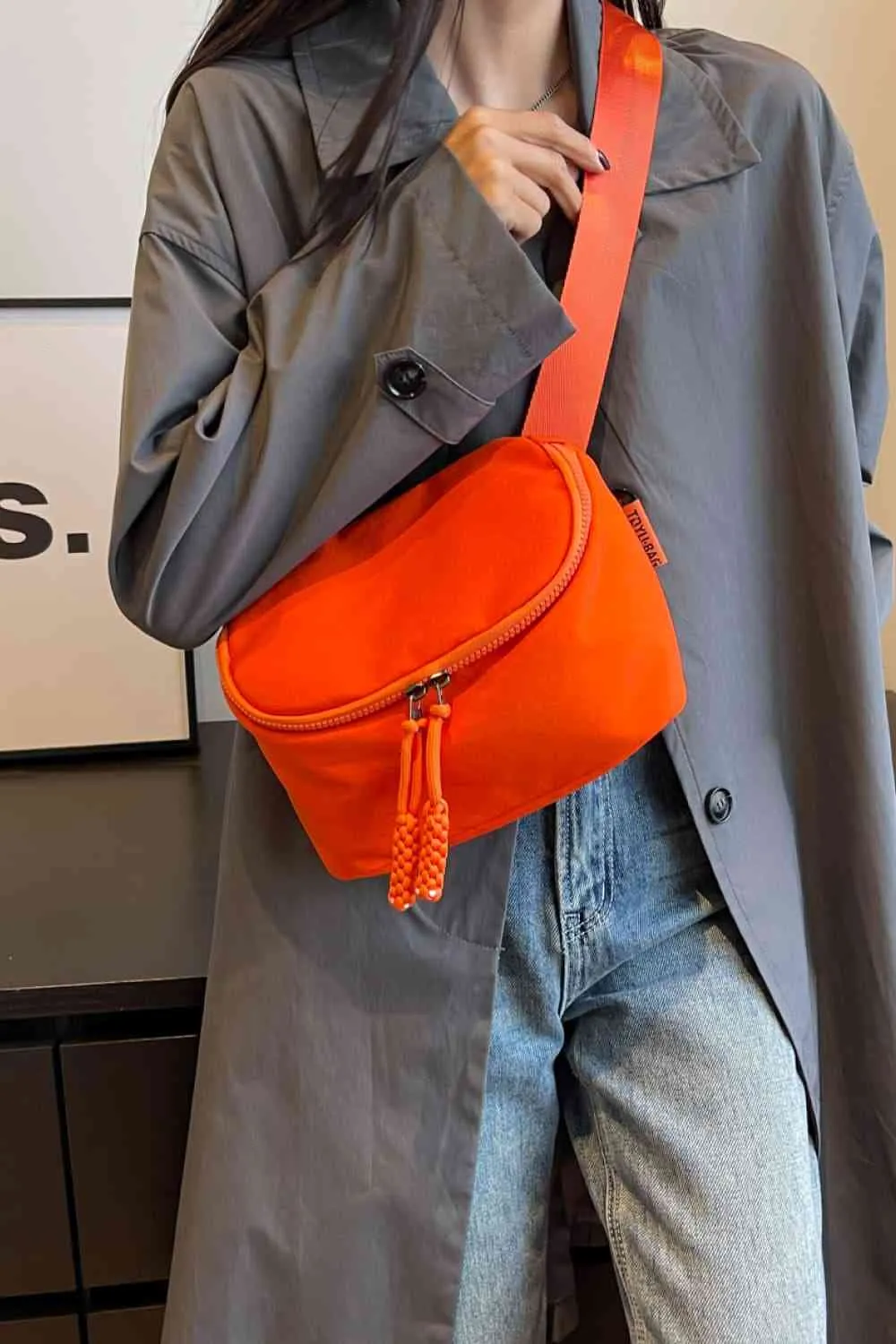 TEEK - Medium Nylon Sling Bag